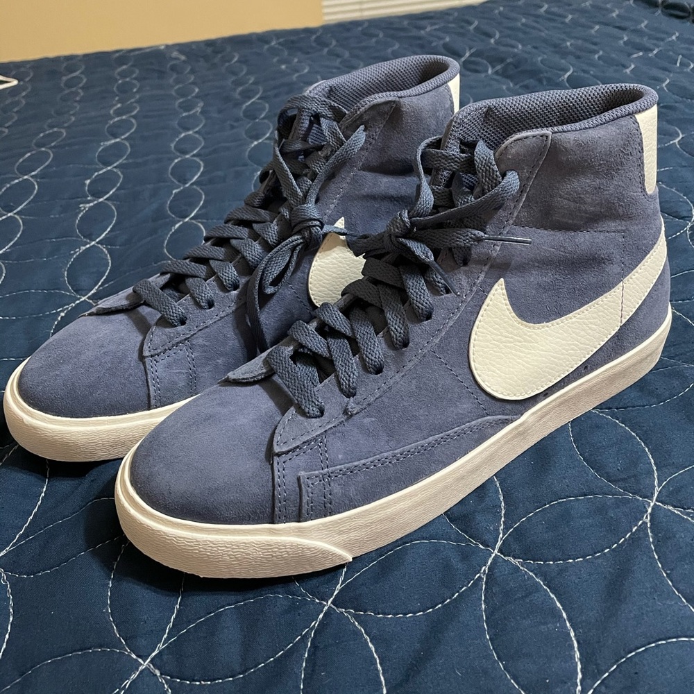 New Nike Women’s Blazer Mid Vintage Suede Blue Size 9.5 917762-600